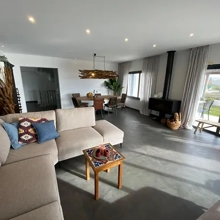 Sapateira - Luxury Oceanfront Willa